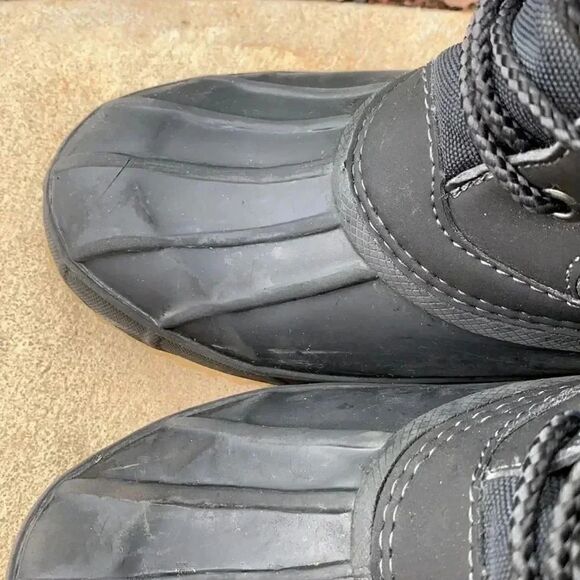 Khombu Wendy Quilted Duck Boots - Picture 7 of 13